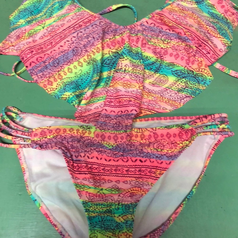 Swim suit